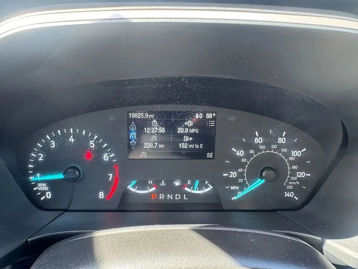Used 2022 Ford Escape SE FWD image 22