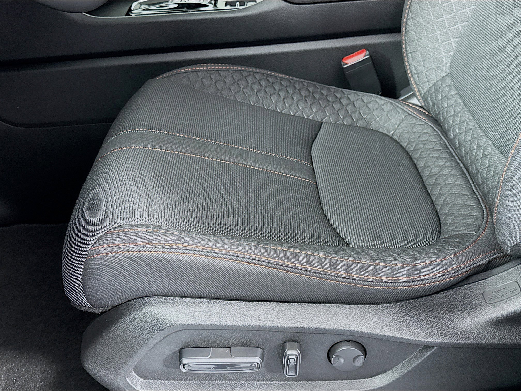 New 2025 Honda Pilot Sport image 18