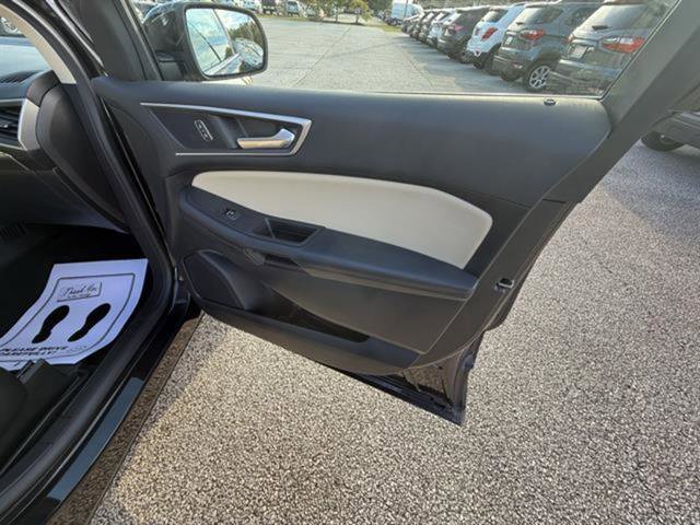 Certified 2022 Ford Edge SEL w/ Convenience Package image 28