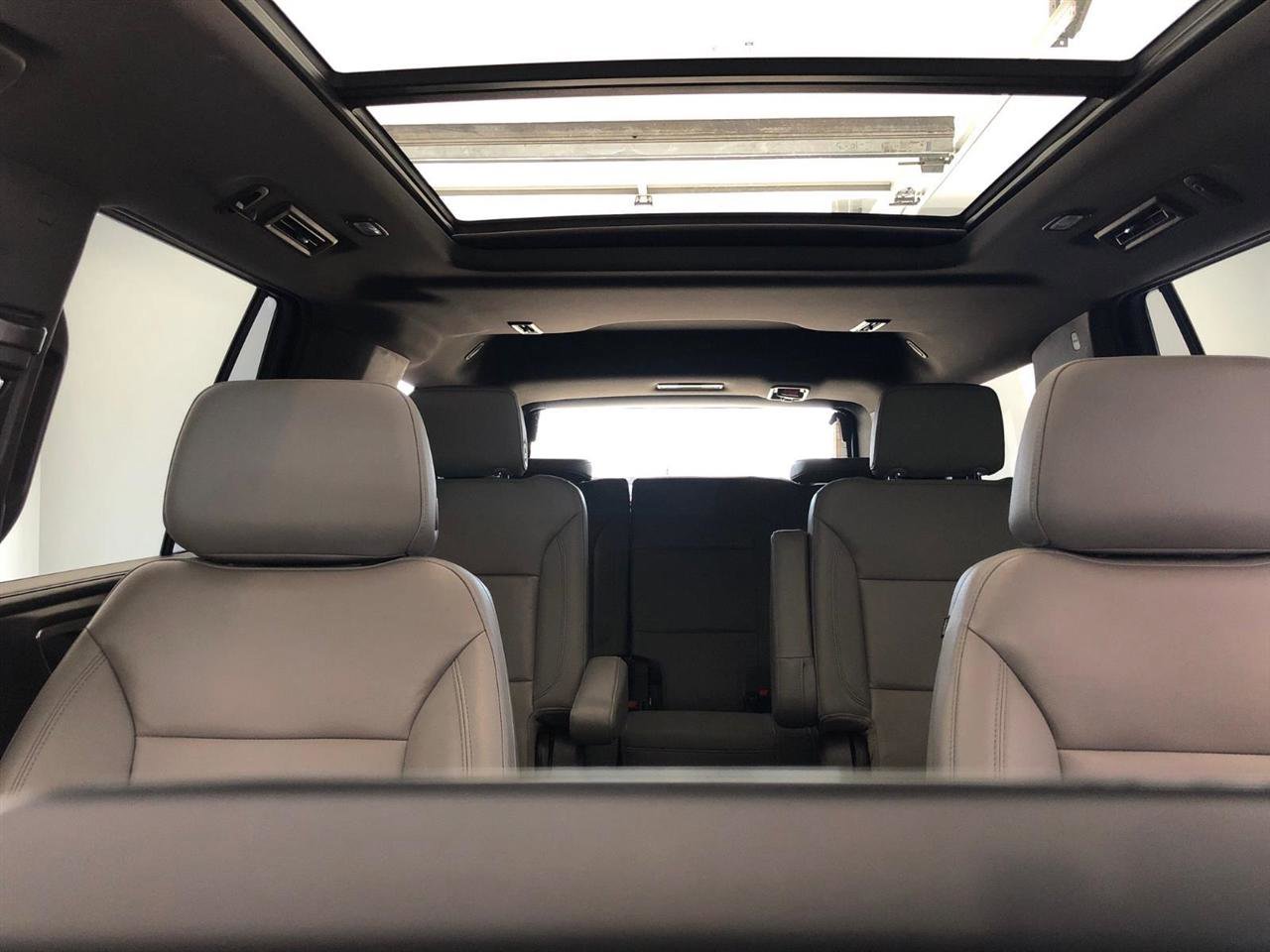 Used 2022 Chevrolet Tahoe Z71 w/ Z71 Off-Road Package image 16