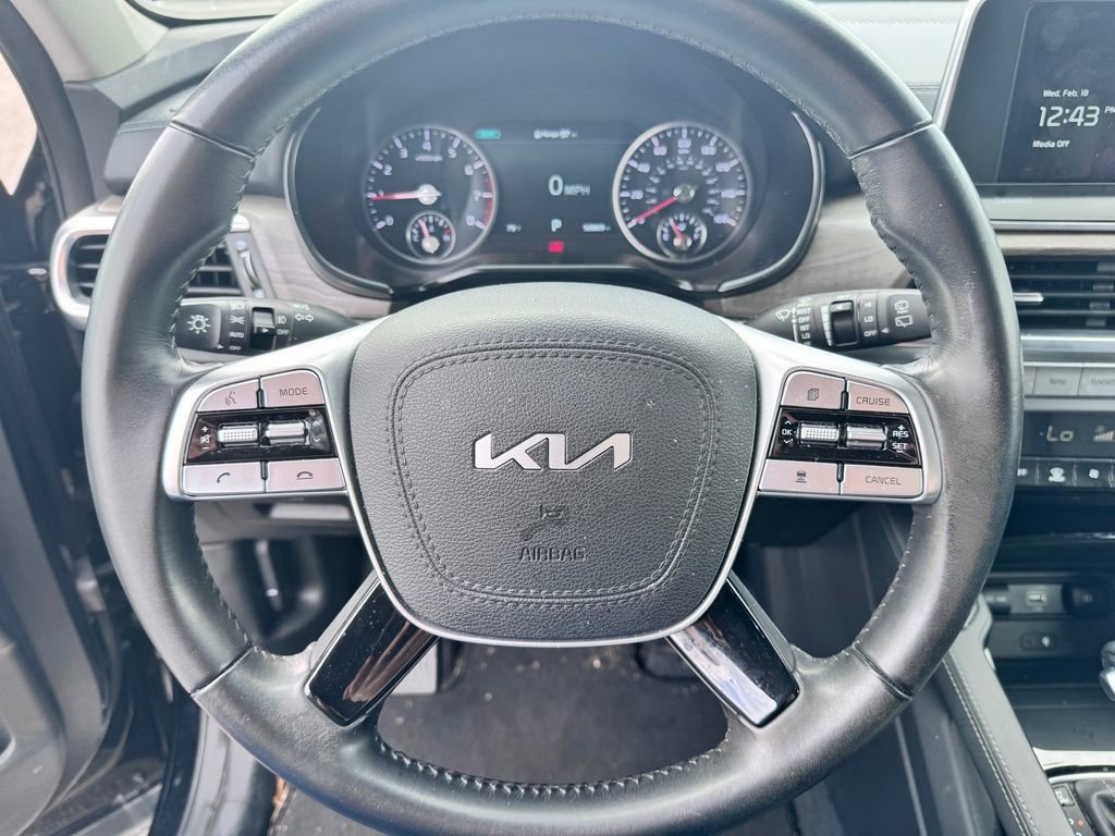 Used 2022 Kia Telluride SX image 13