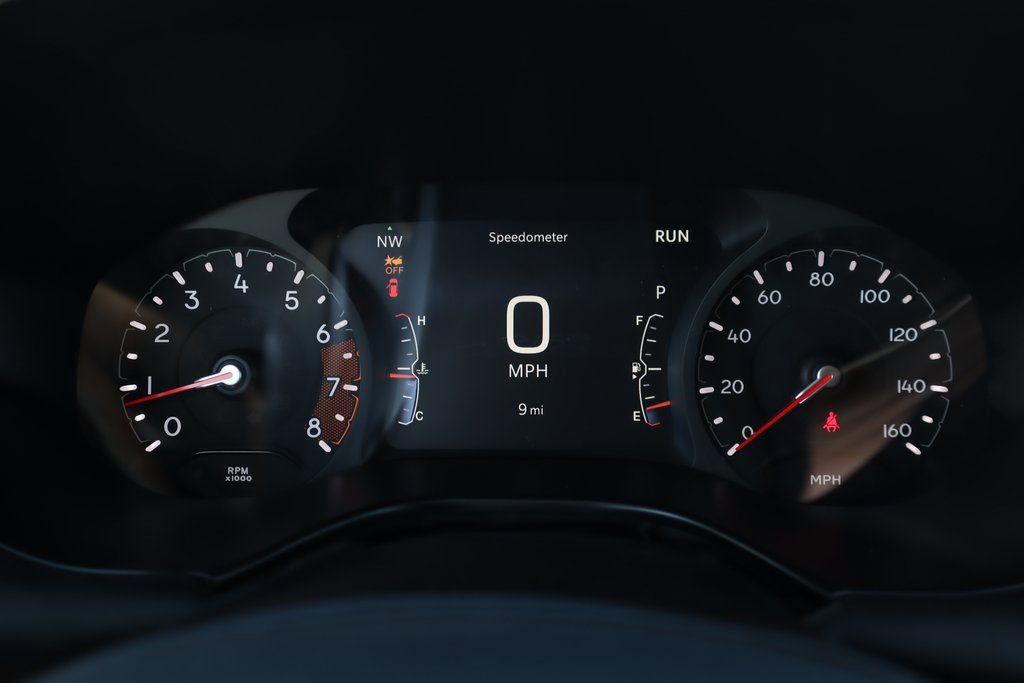 New 2026 Jeep Compass Latitude image 4