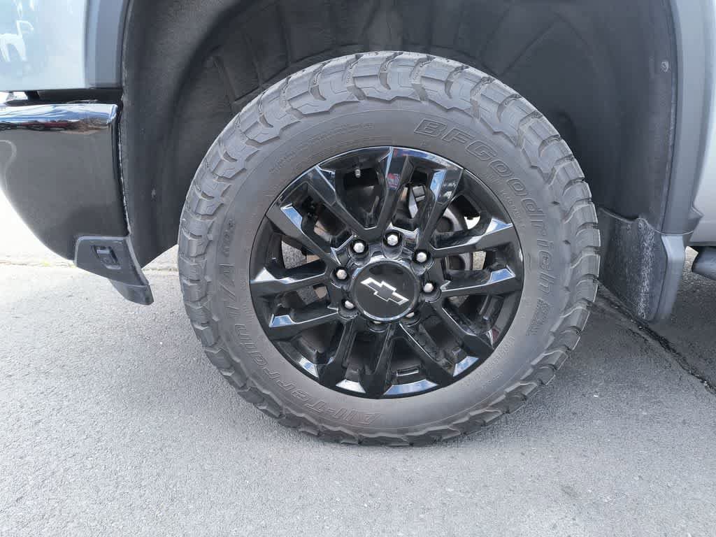 Used 2025 Chevrolet Silverado 2500 LTZ w/ Trail Boss Package AWD/4WD image 10