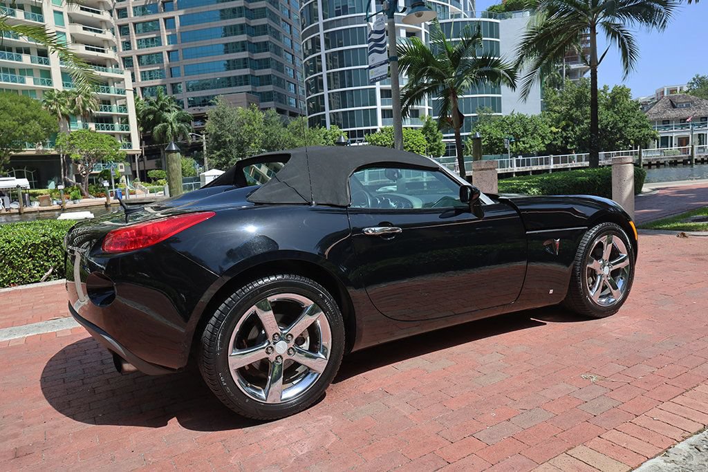 Used 2007 Pontiac Solstice GXP w/ Premium Package RWD image 7