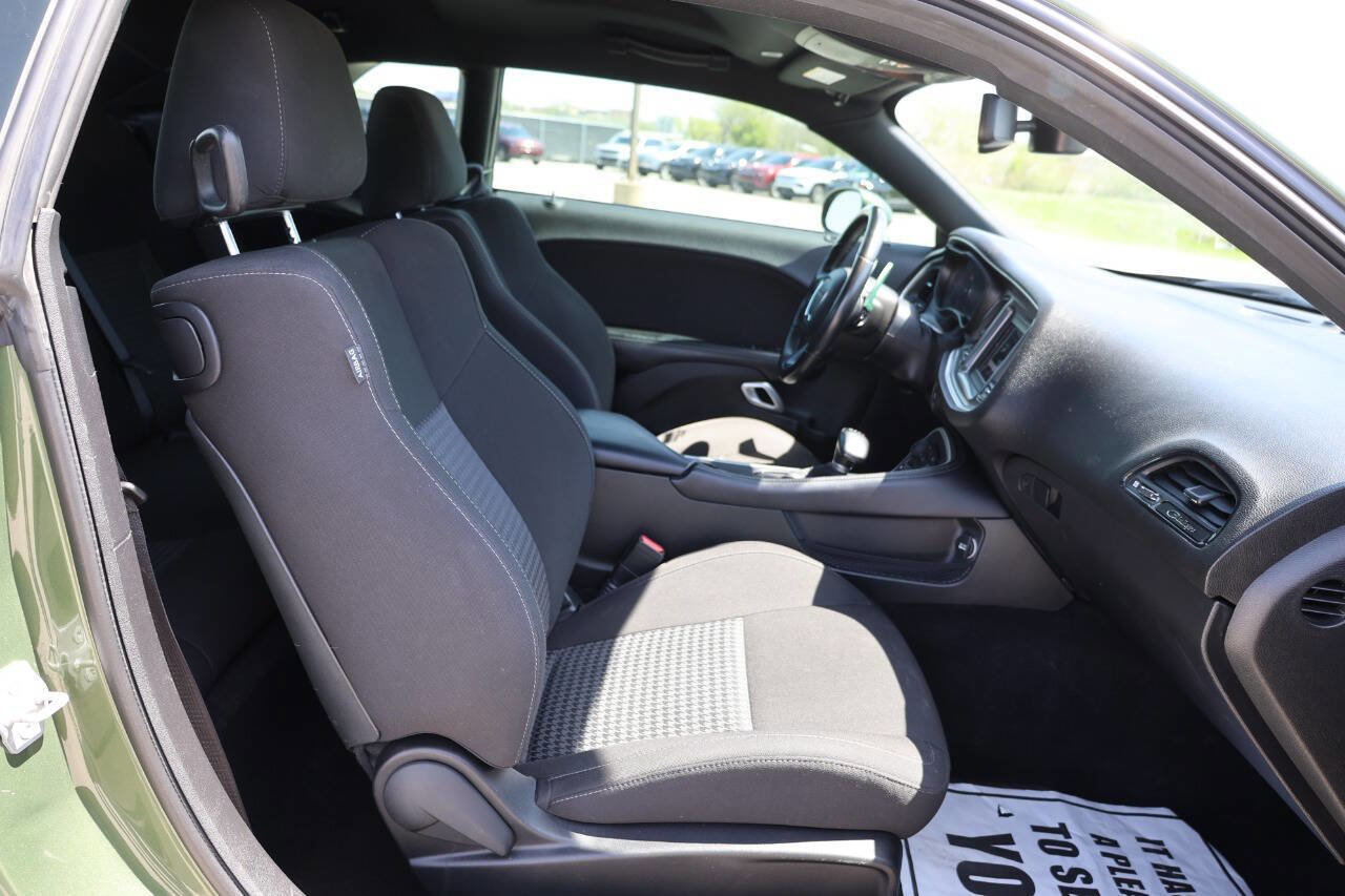 Used 2021 Dodge Challenger GT w/ Blacktop Package RWD image 15