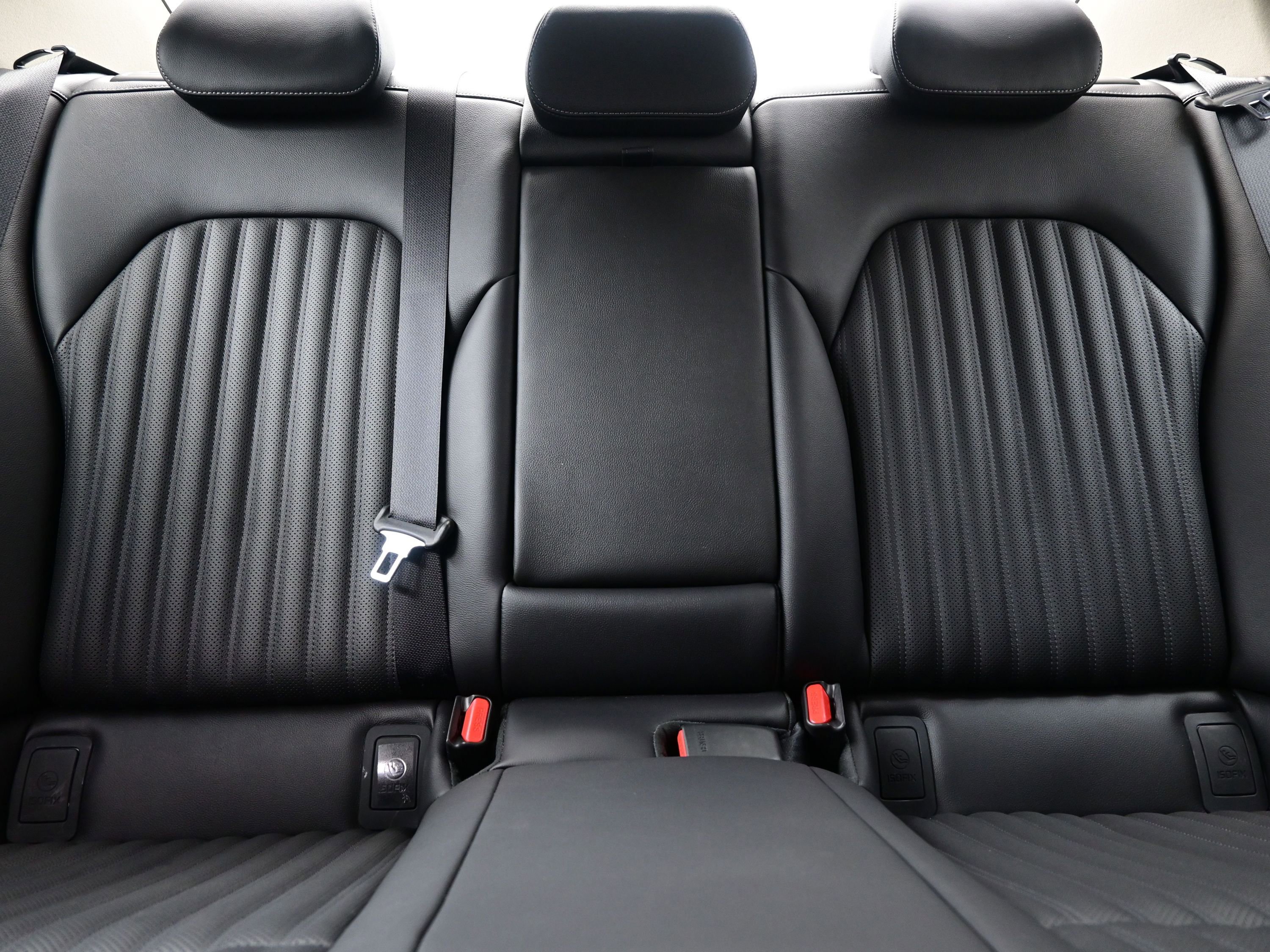 Certified 2026 Genesis G70 2.5T Prestige image 16