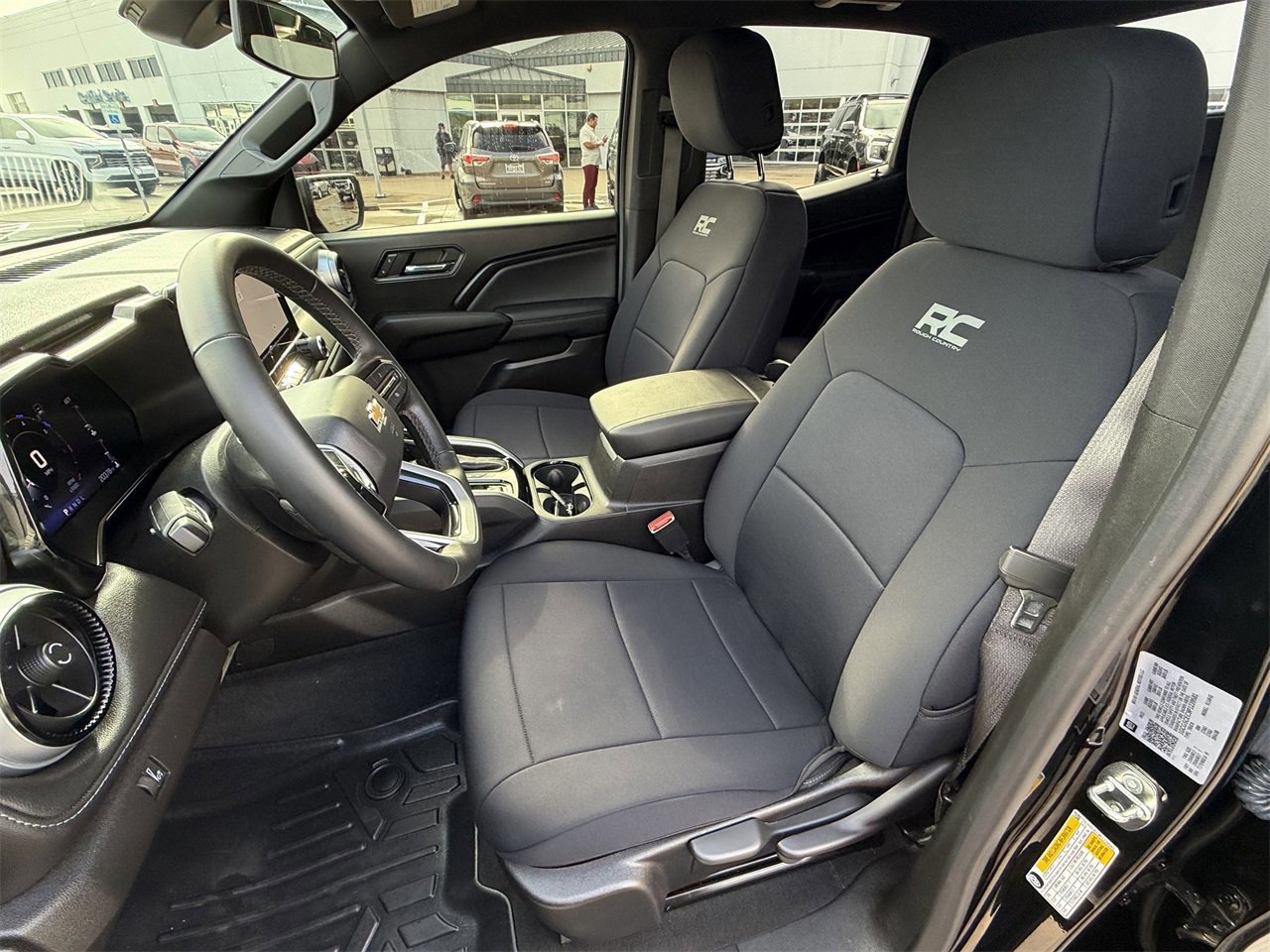 Certified 2023 Chevrolet Colorado LT image 24