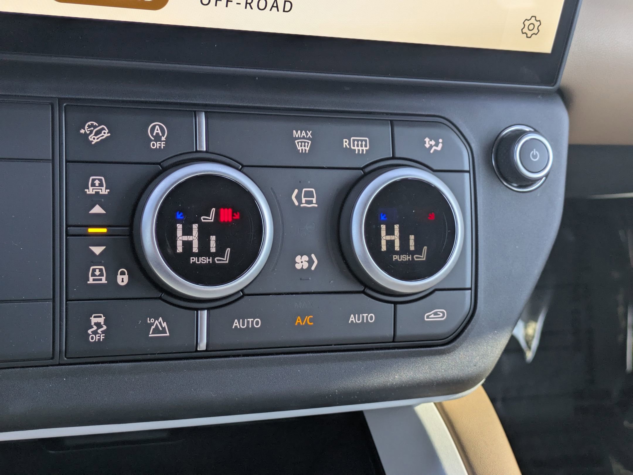 New 2026 Land Rover Defender 110 X-Dynamic SE image 16