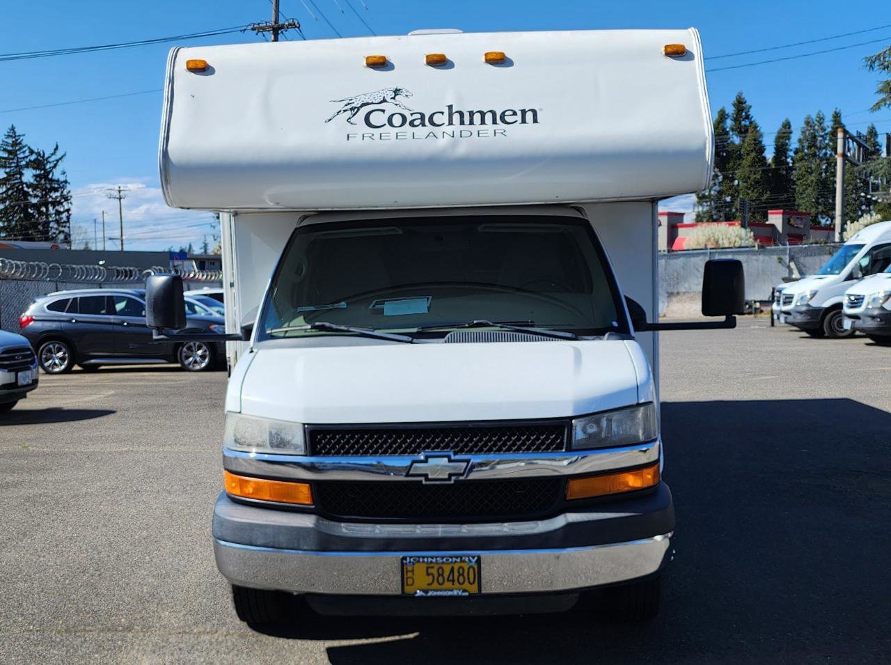 Used 2013 Chevrolet Express 4500 w/ RV Package RWD image 3