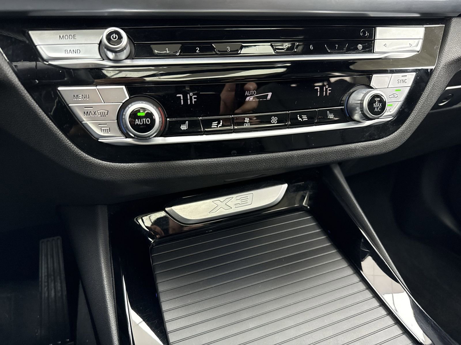 Used 2021 BMW X3 xDrive30e w/ Premium Package image 22