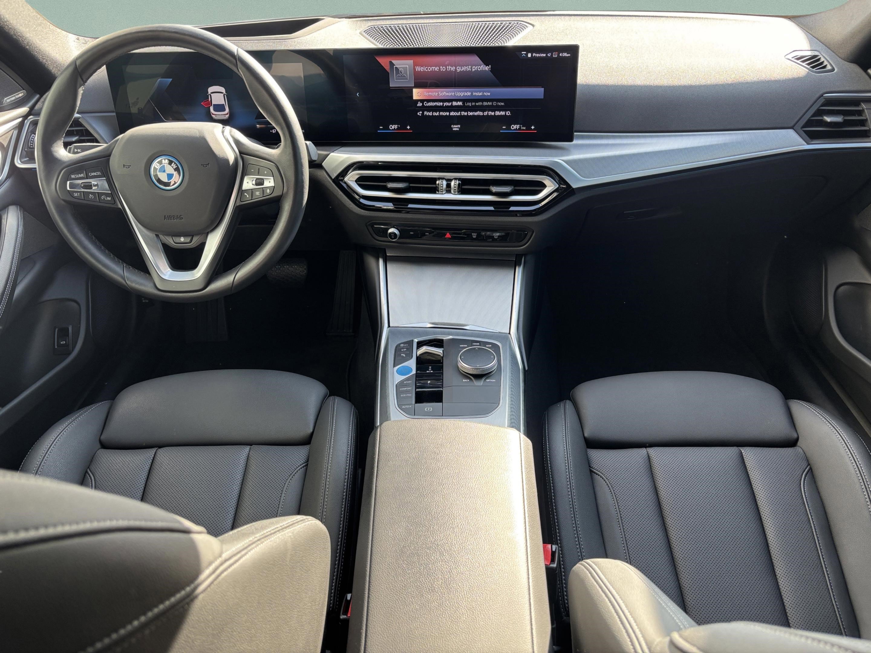 Used 2023 BMW i4 eDrive35 w/ Premium Package image 8