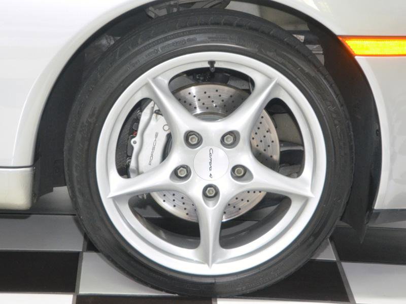 Used 2003 Porsche 911 Cabriolet image 15