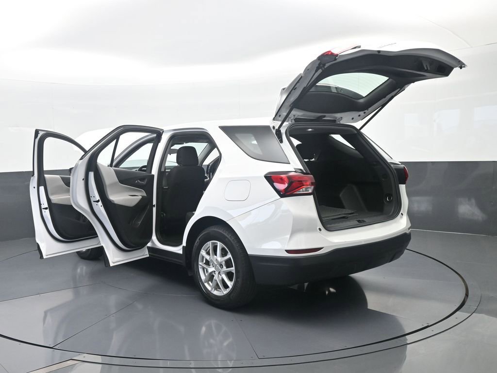 Used 2024 Chevrolet Equinox LS FWD image 69