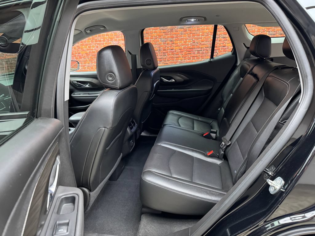Used 2023 GMC Terrain SLT w/ Elevation Edition AWD/4WD image 23
