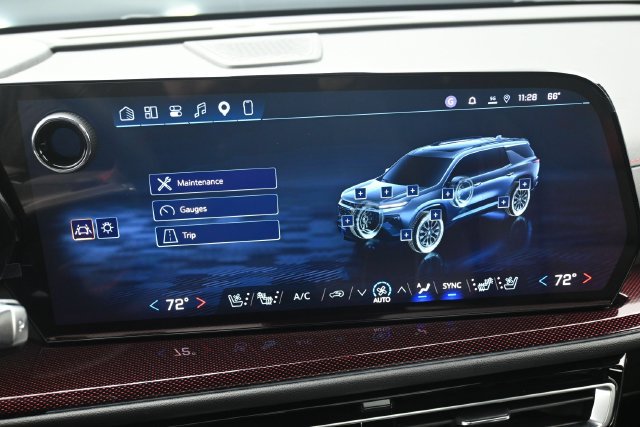 New 2027 Chevrolet Traverse RS AWD/4WD image 30