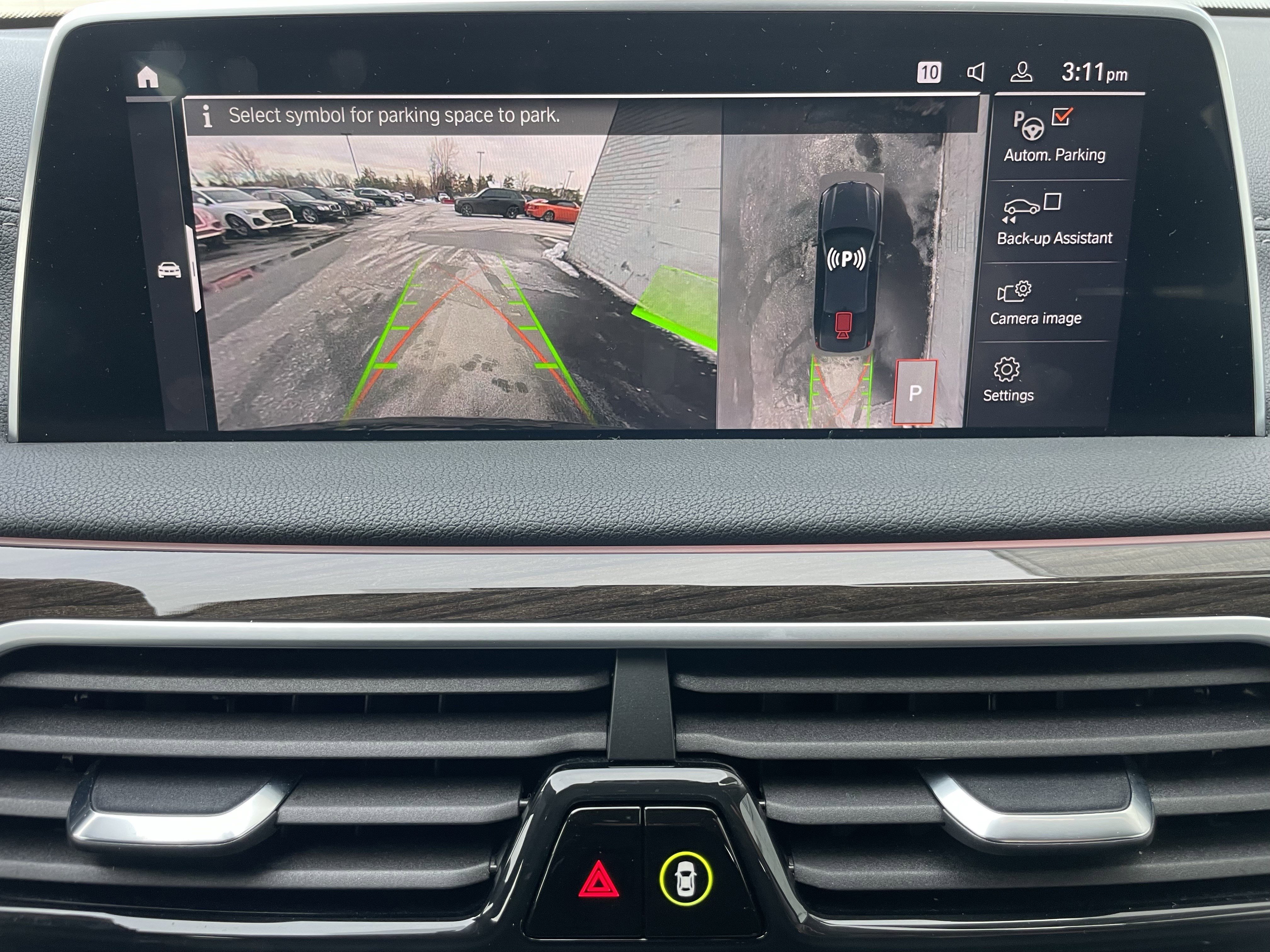 Used 2022 BMW 750i xDrive image 28