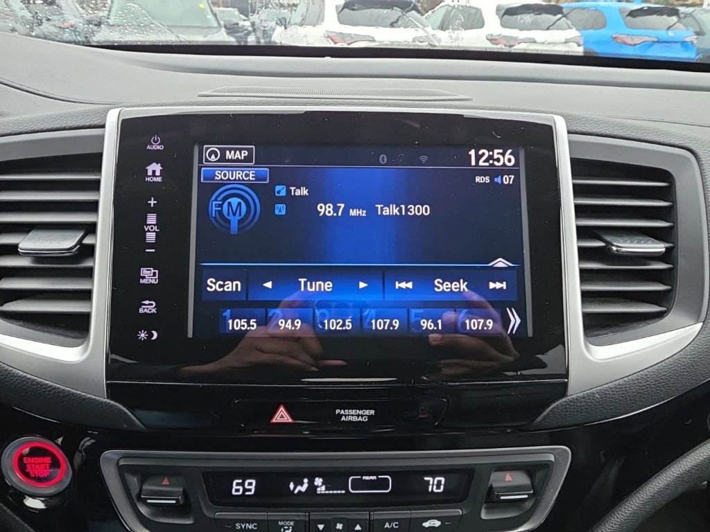 Used 2017 Honda Pilot Touring image 15