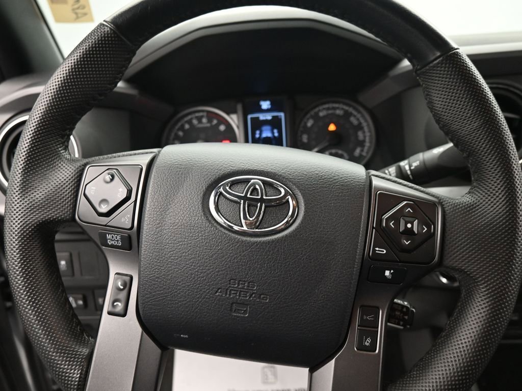 Used 2023 Toyota Tacoma TRD Off-Road image 21