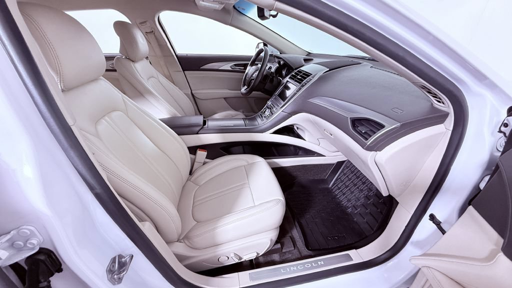 Used 2018 Lincoln MKZ Premiere AWD/4WD image 21
