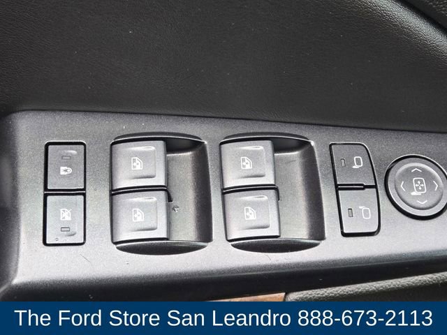 Used 2019 Chevrolet Suburban LT image 23