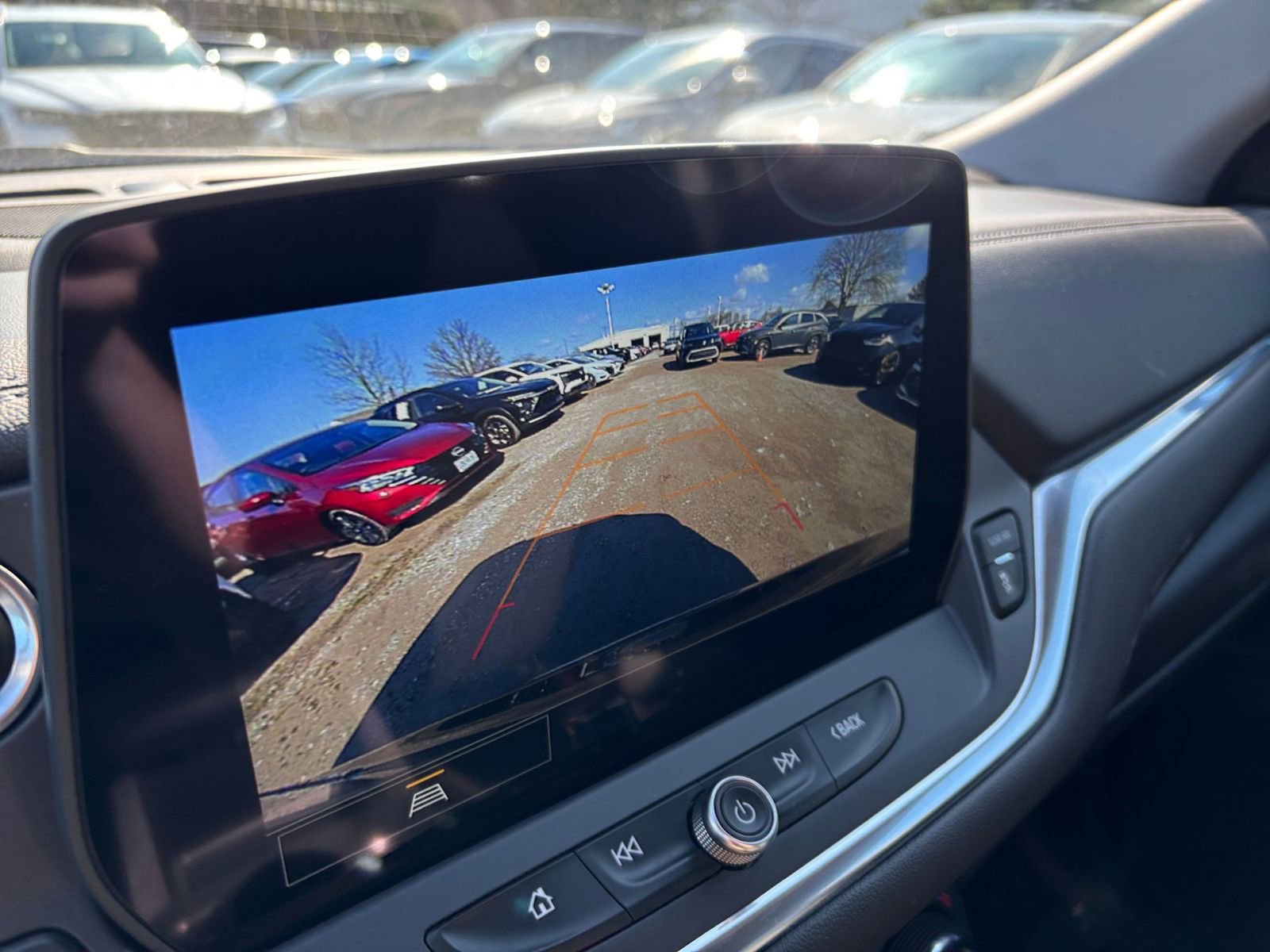 Used 2025 Chevrolet Blazer LT image 25