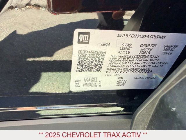 Used 2025 Chevrolet Trax ACTIV w/ Driver Confidence Package FWD image 22