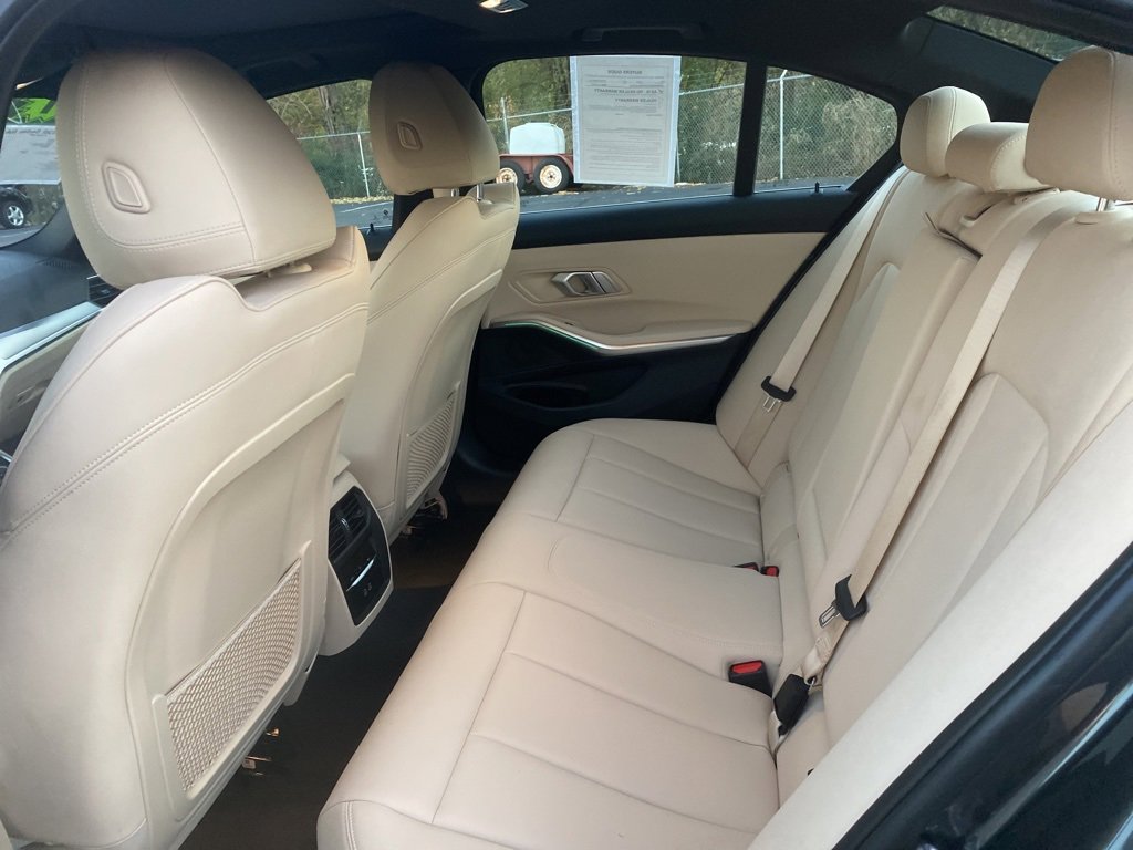 Used 2021 BMW 330i Sedan w/ Convenience Package image 15