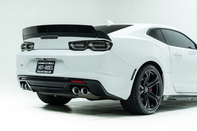 Used 2023 Chevrolet Camaro SS RWD image 14