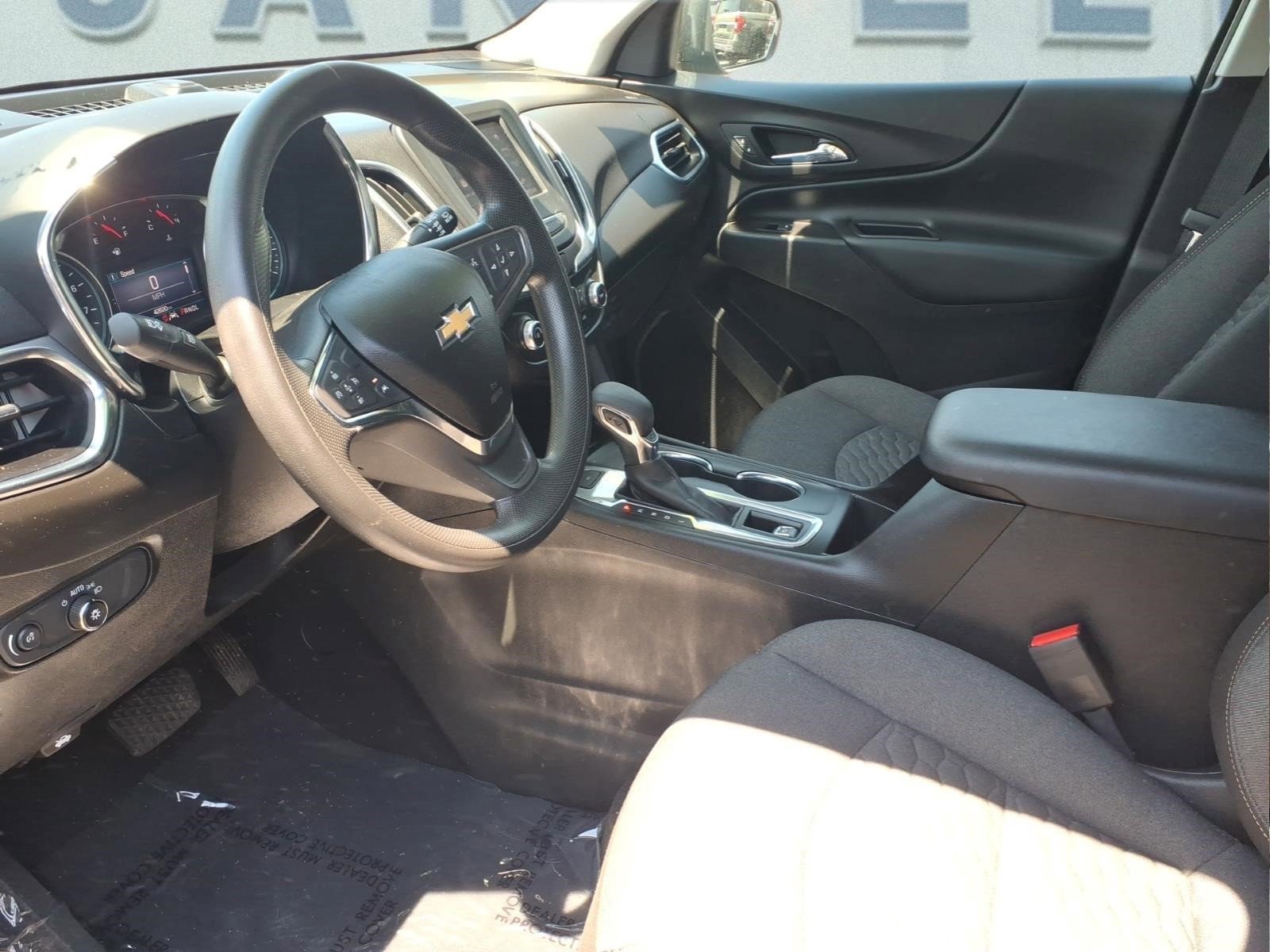 Used 2020 Chevrolet Equinox LT w/ LPO, Floor Liner Package AWD/4WD image 13