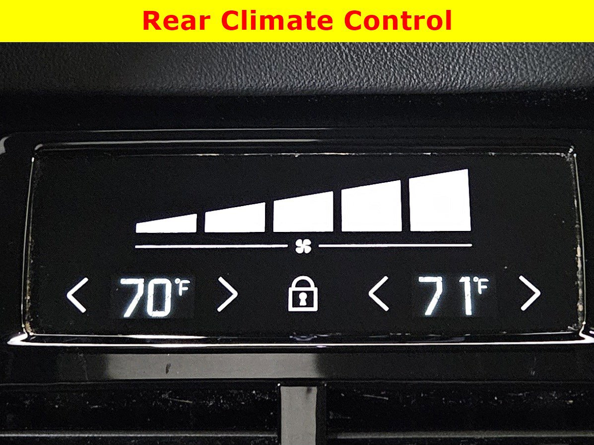 Used 2021 Volvo S60 T5 R-Design image 29