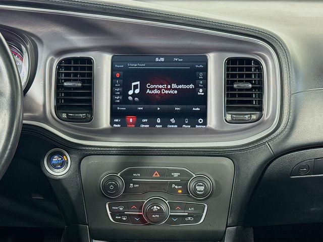 Used 2019 Dodge Charger SXT image 24