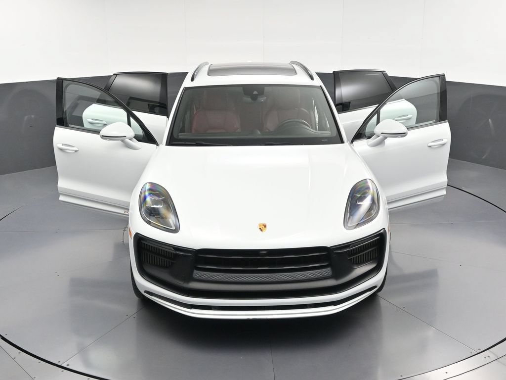 Certified 2022 Porsche Macan GTS AWD/4WD image 34