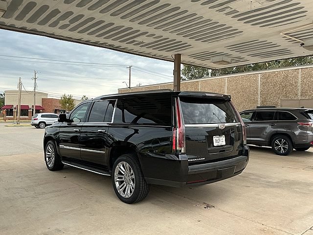 Used 2017 Cadillac Escalade ESV Luxury w/ LPO, Radiant Package RWD image 7