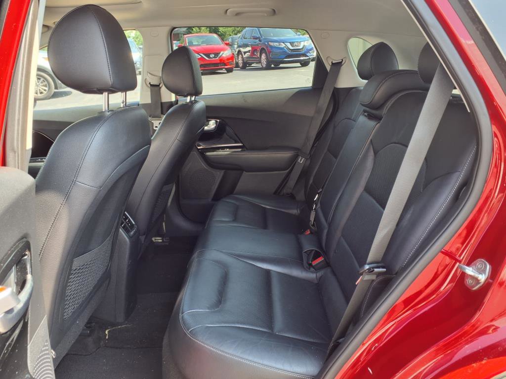 Used 2017 Kia Niro Touring image 5