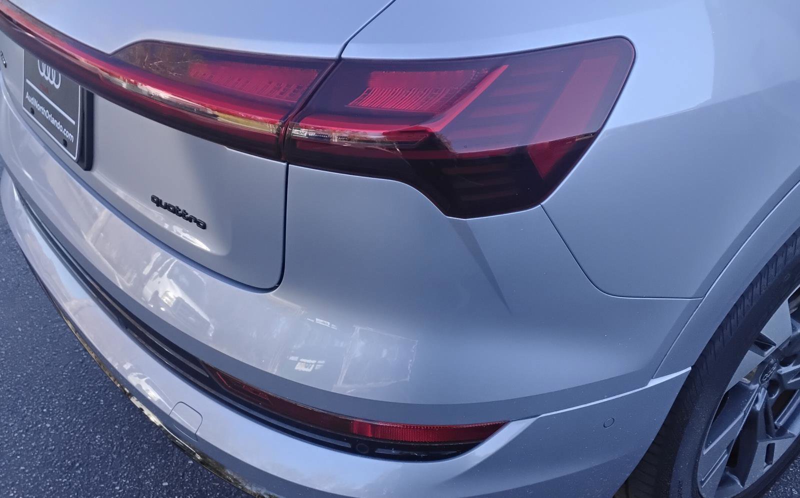 Certified 2022 Audi e-tron Premium w/ Convenience Plus Package image 9