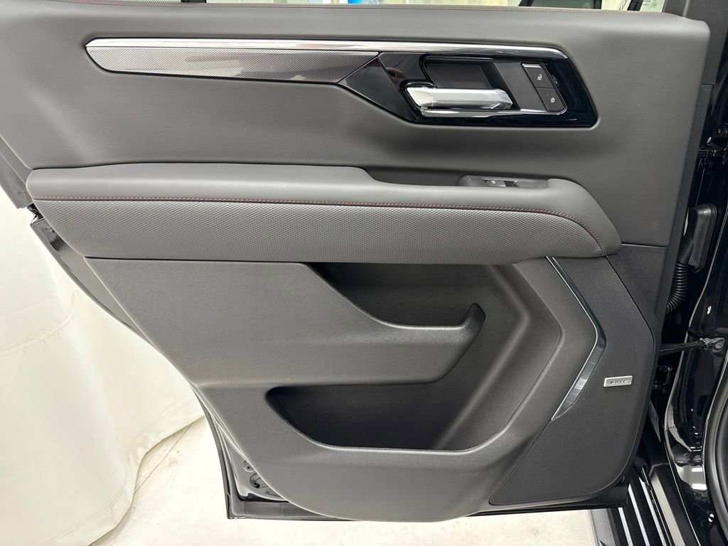 New 2026 Chevrolet Tahoe RST w/ Comfort Package image 18