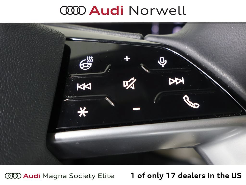 Used 2025 Audi Q5 Premium w/ Convenience Package AWD/4WD image 30