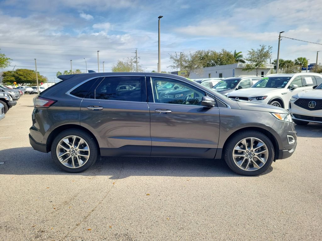 Used 2017 Ford Edge Titanium w/ Equipment Group 302A image 3