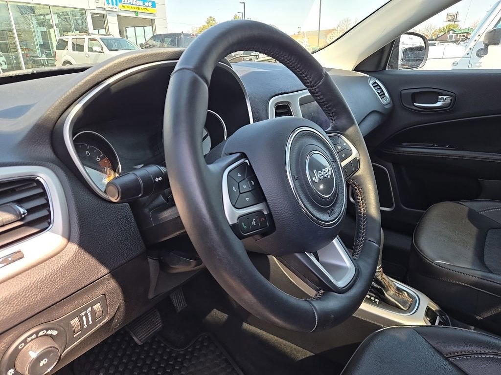 Used 2019 Jeep Compass Latitude w/ Popular Equipment Group image 14
