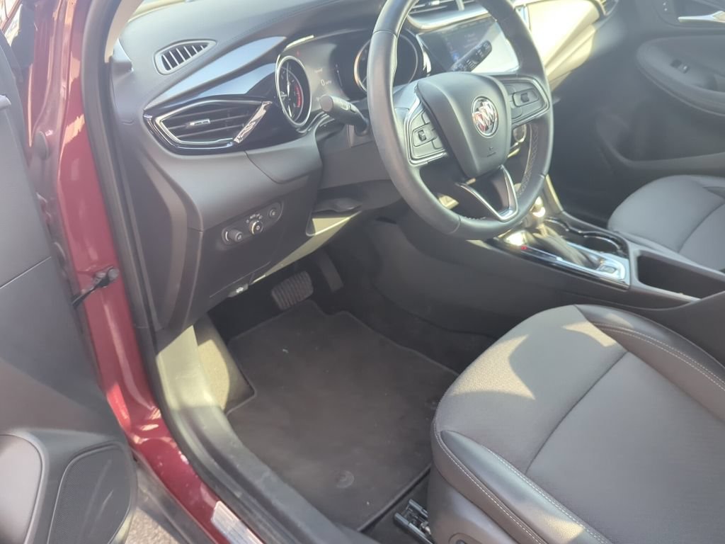Used 2023 Buick Encore GX Preferred w/ Cold Weather Comfort Package FWD image 19