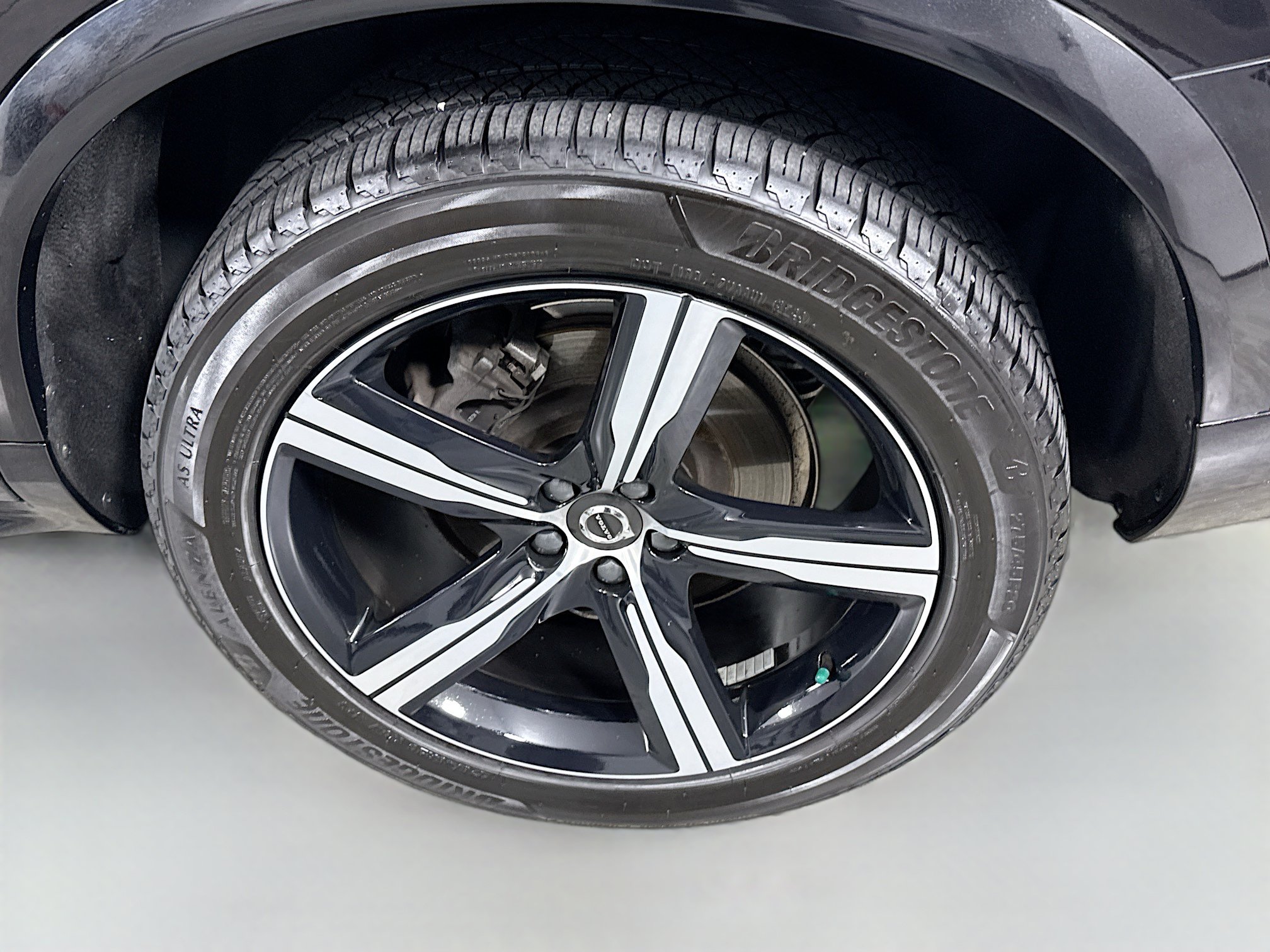 Used 2019 Volvo XC90 T6 R-Design w/ Advanced Package AWD/4WD image 31
