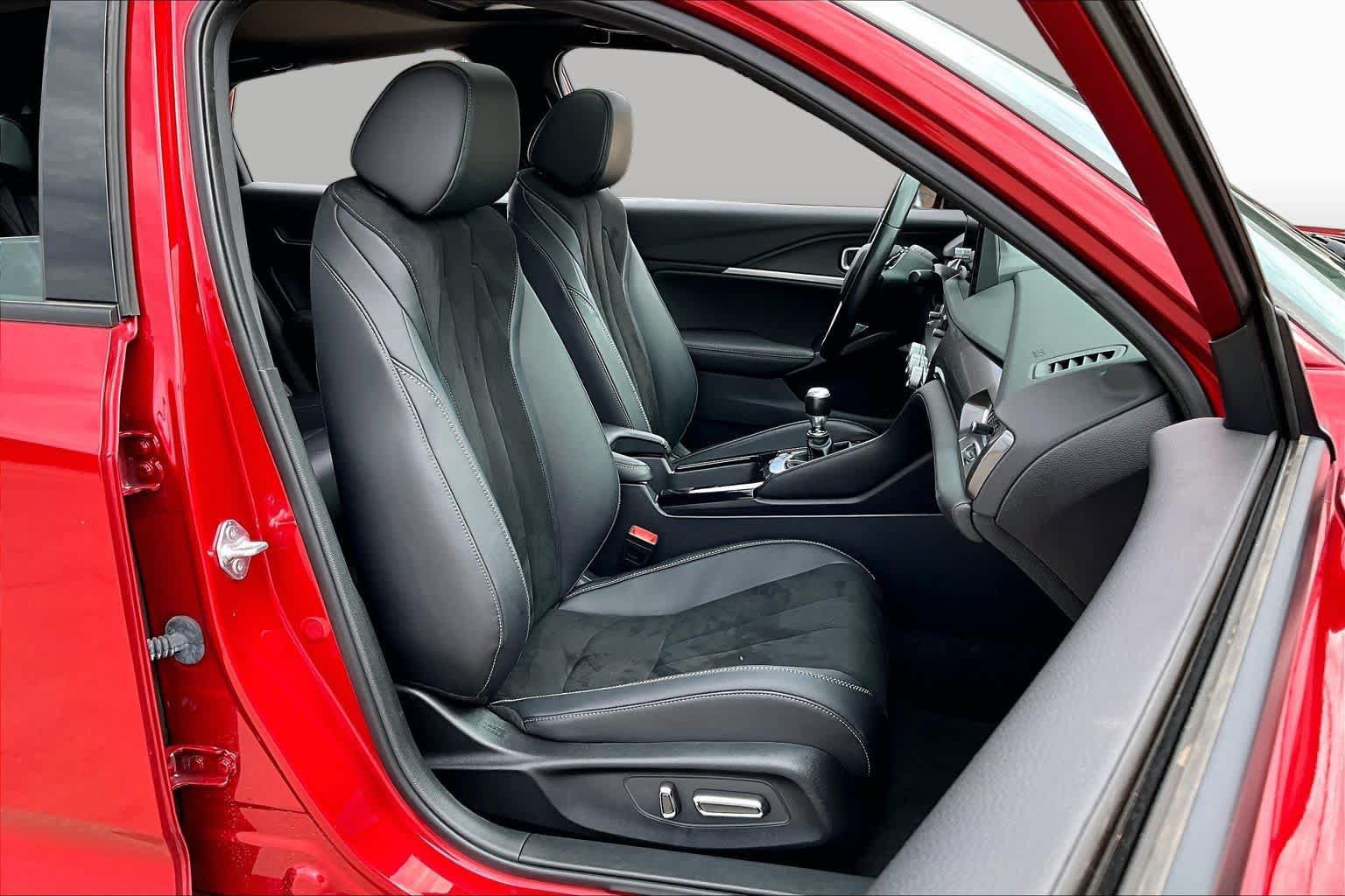 Used 2024 Acura Integra A-Spec w/ Technology Package FWD image 9