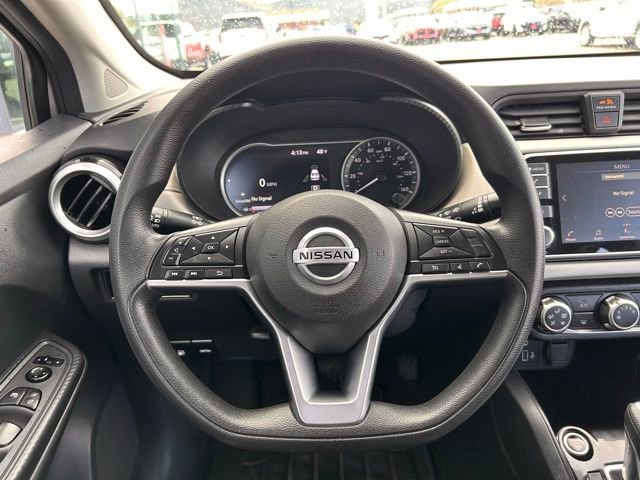 Used 2021 Nissan Versa SV FWD image 18