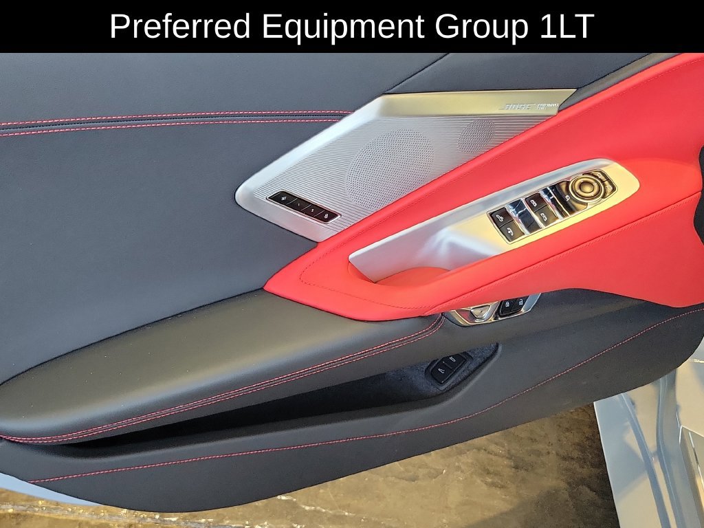 Used 2021 Chevrolet Corvette Stingray Preferred Conv w/ Z51 Performance Package RWD image 9