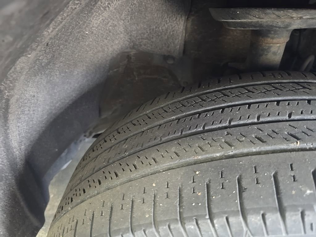 Used 2020 Toyota RAV4 LE w/ Carpet Mat Package FWD image 4