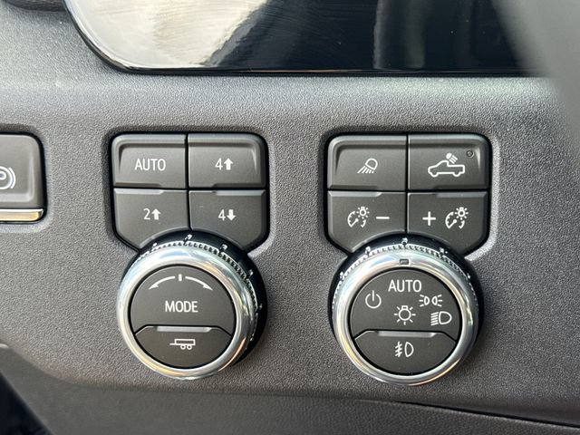 New 2026 GMC Sierra 2500 SLT AWD/4WD image 30