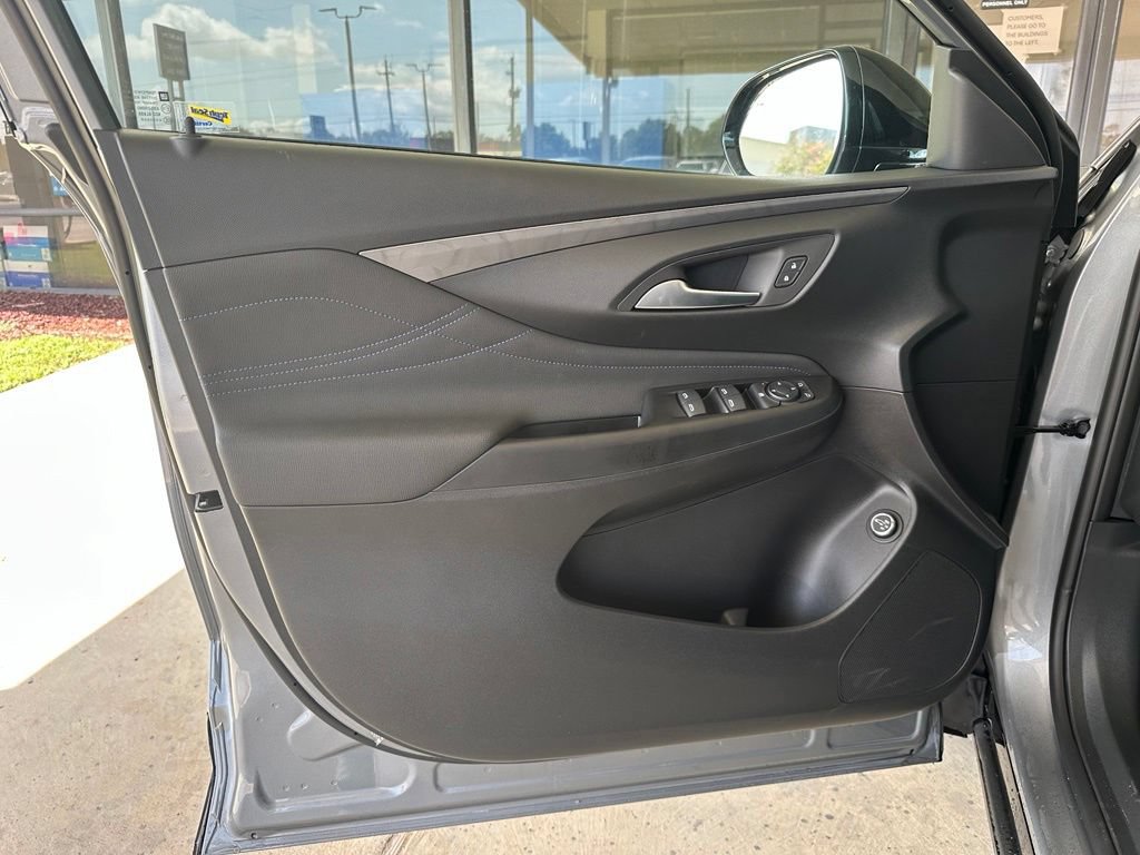 New 2026 Buick Envista Sport Touring w/ Convenience I Package FWD image 10