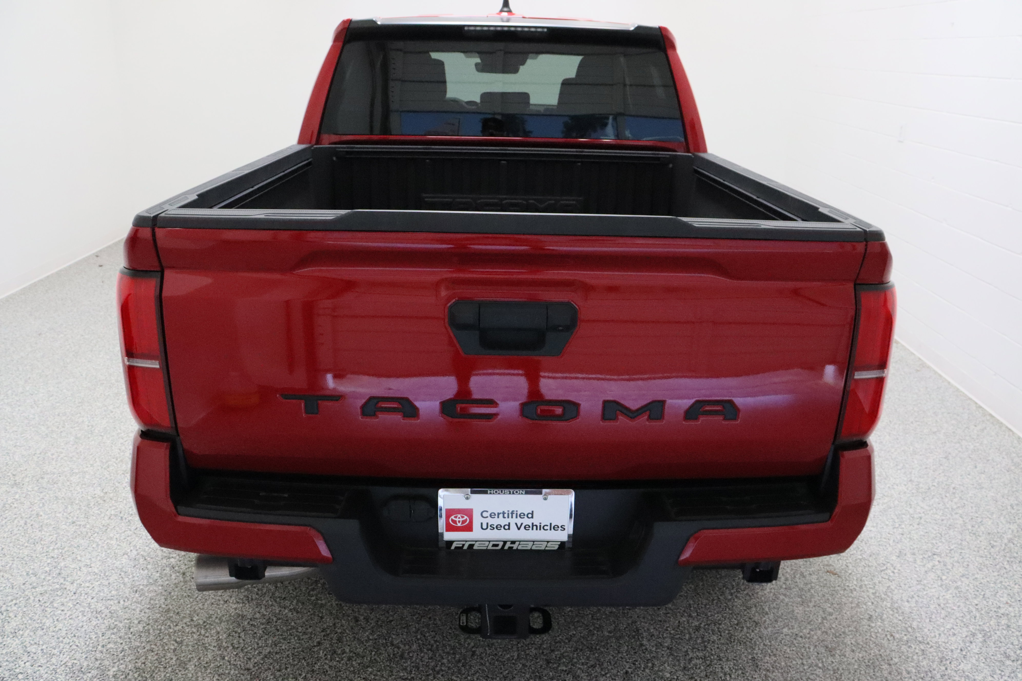 Certified 2024 Toyota Tacoma SR5 RWD image 8