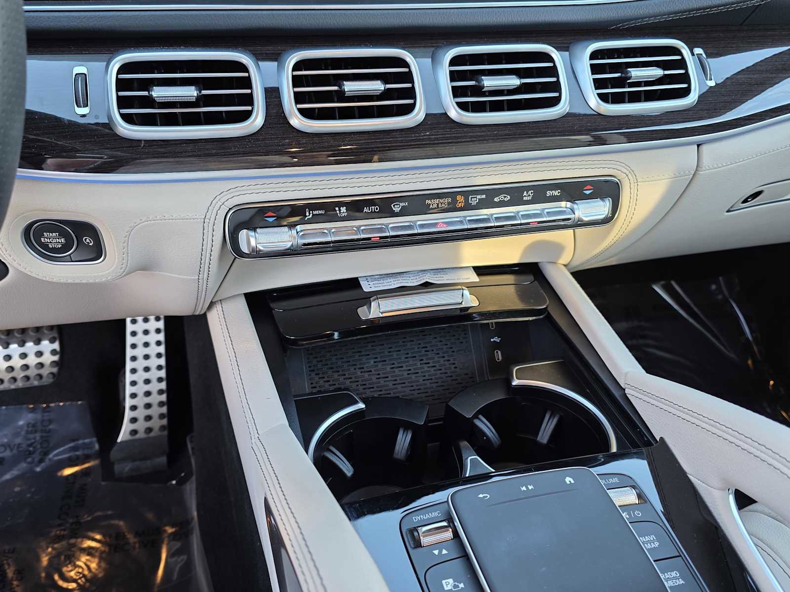 Certified 2025 Mercedes-Benz GLS 450 4MATIC image 18