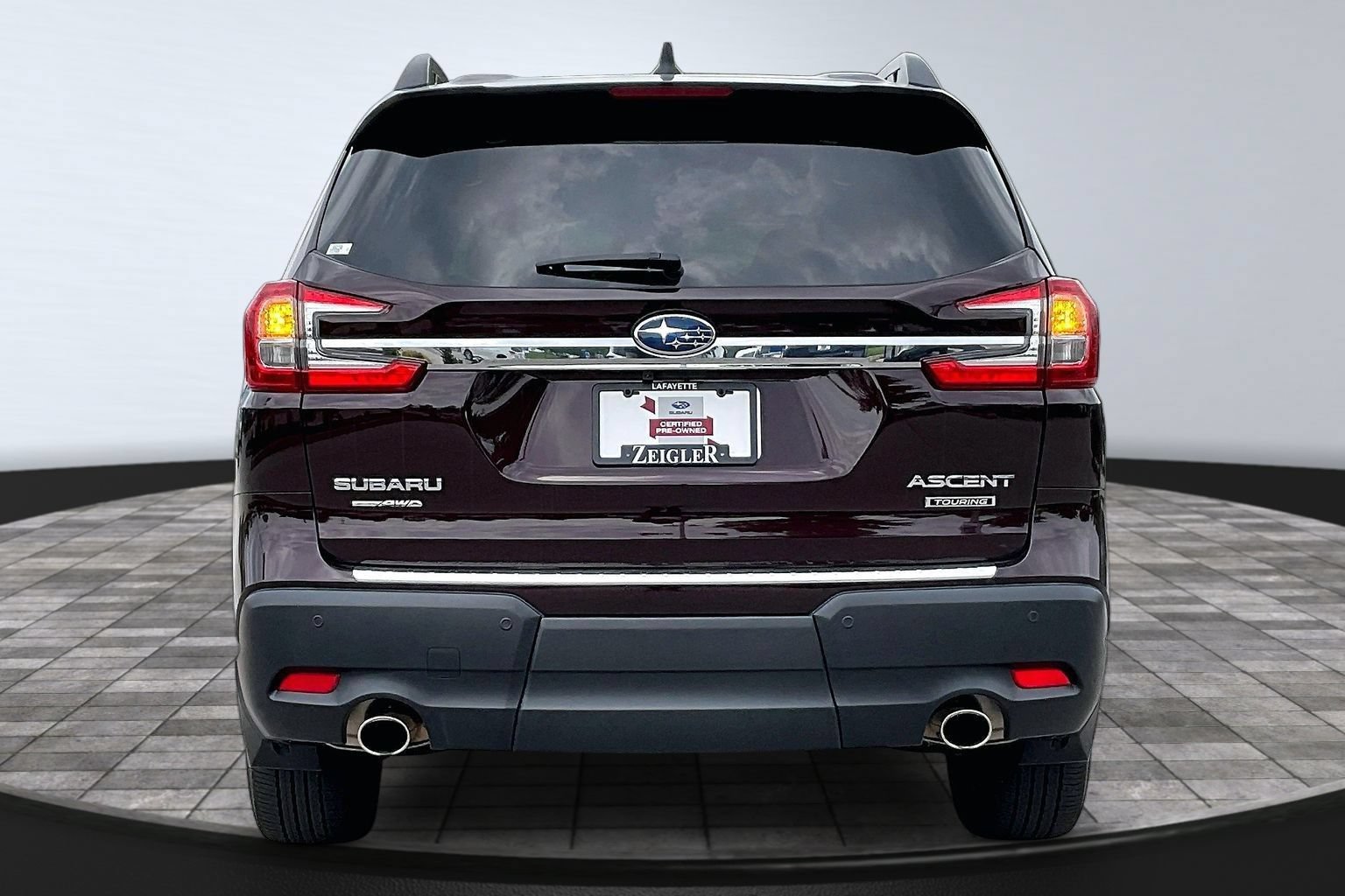 Certified 2023 Subaru Ascent Touring w/ Popular Package #2A AWD/4WD image 4